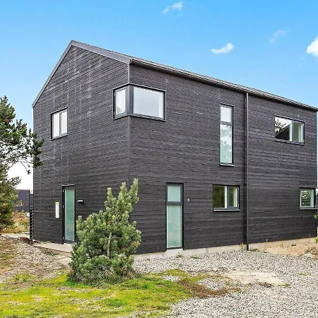 8 Person Holiday Home In R M Prázdninový dům *