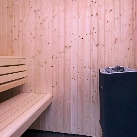 8 Person Holiday Home In R M Prázdninový dům